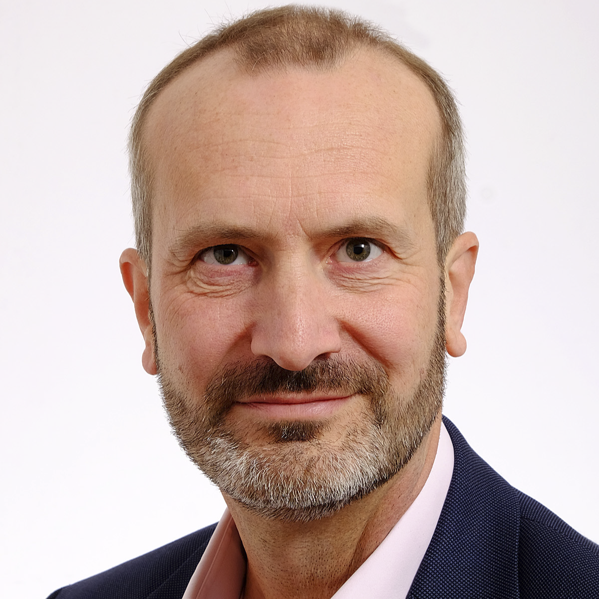 Dan Knowles 